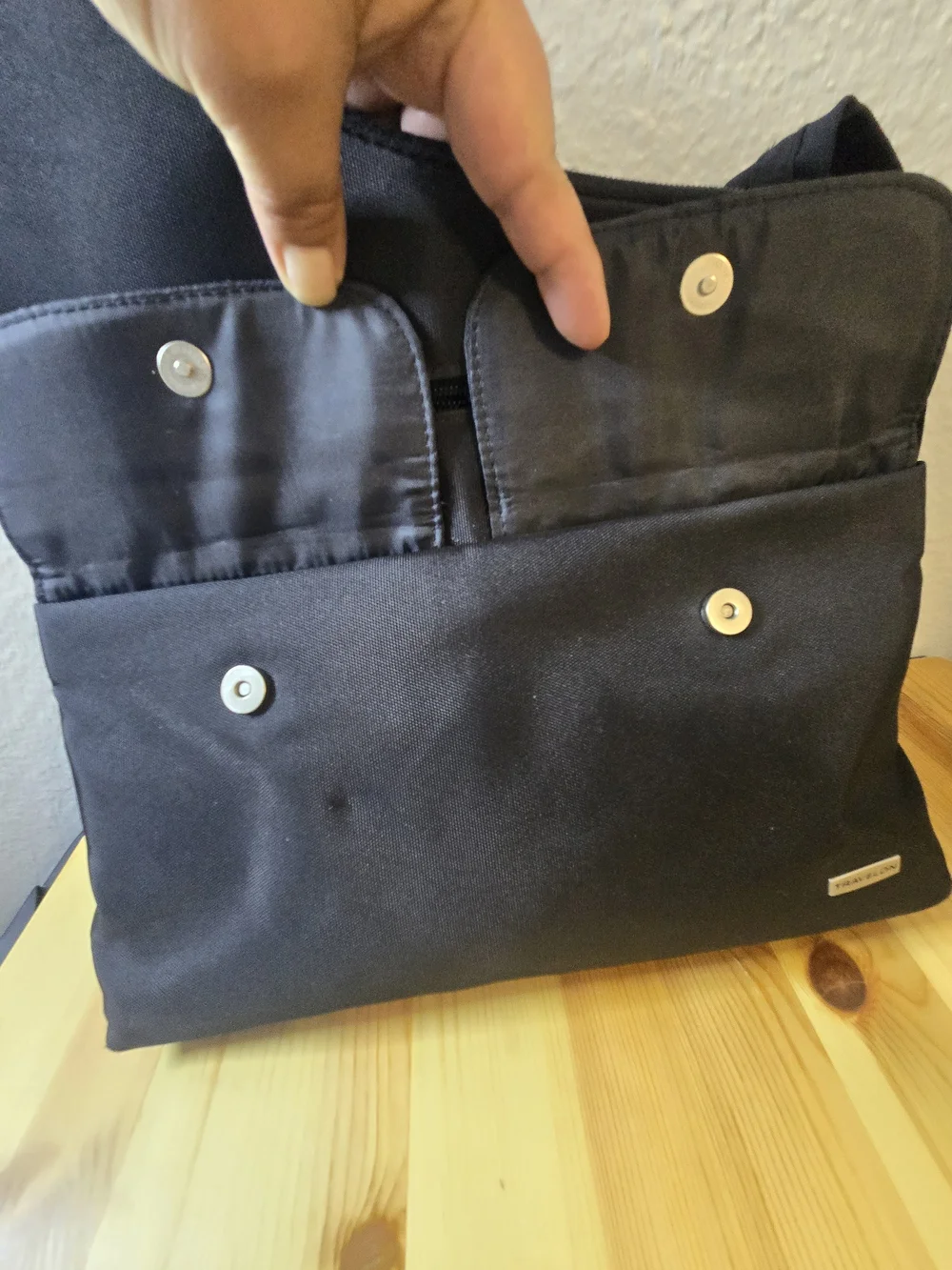 Crossbody Shoulder Bag - Travelon